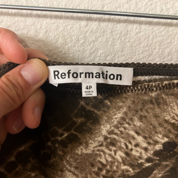 Reformation Layla Silk Skirt | Size 4P | Anaconda - Picture 4 of 8